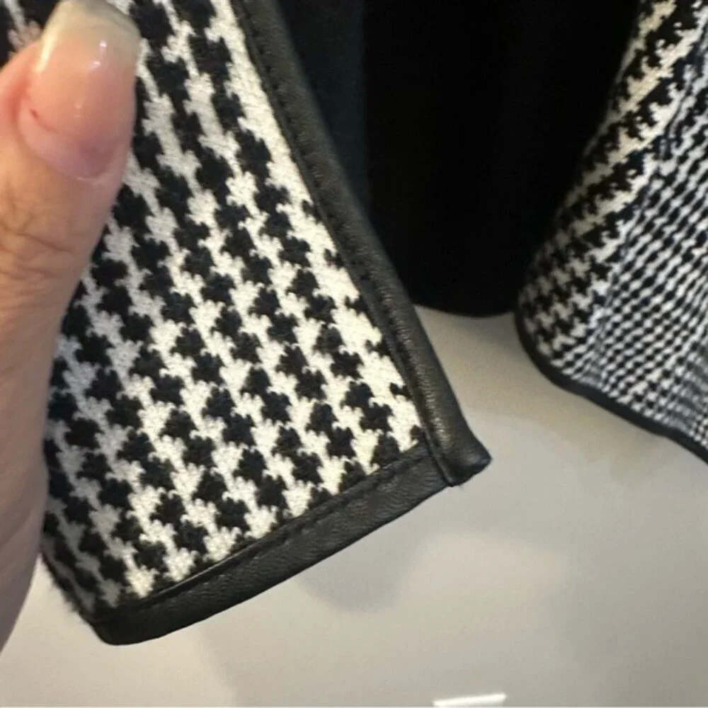 Talbots Reversible Herringbone Wrap Cape Black White Small Fall Winter